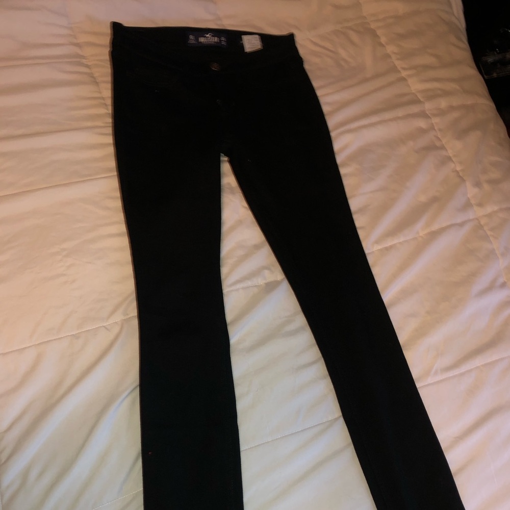 black hollister jeans